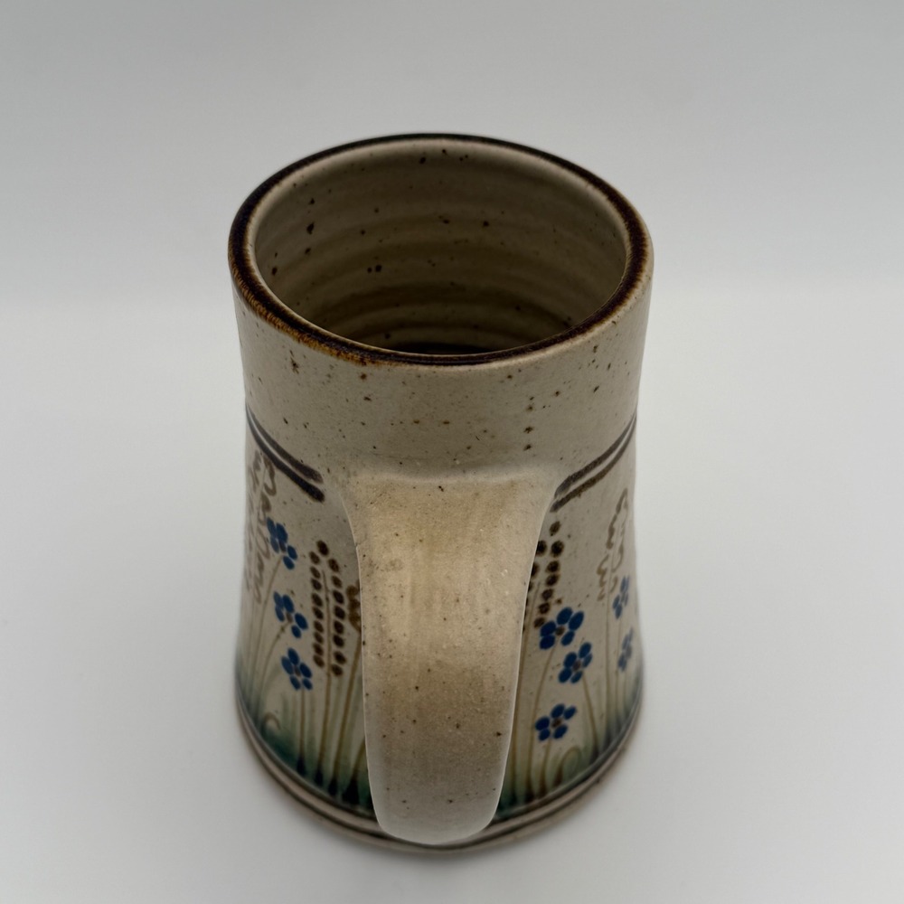 Artisan Personalized Vincent Hartmann Stoneware Mug Cat & Blue Wildflowers 5.25" - Picture 6 of 11